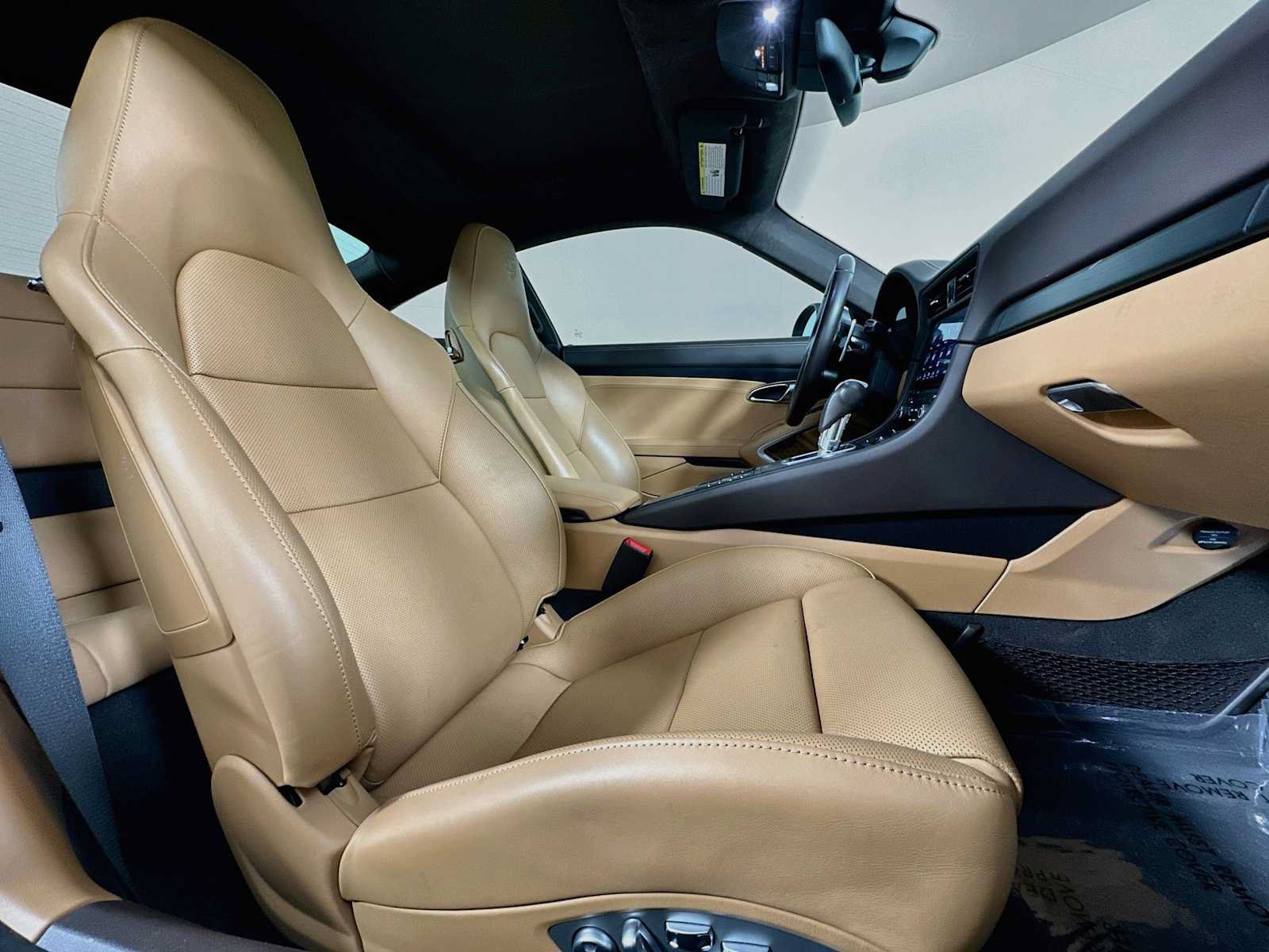 Certified 2019 Porsche 911 Carrera GTS RWD image 28