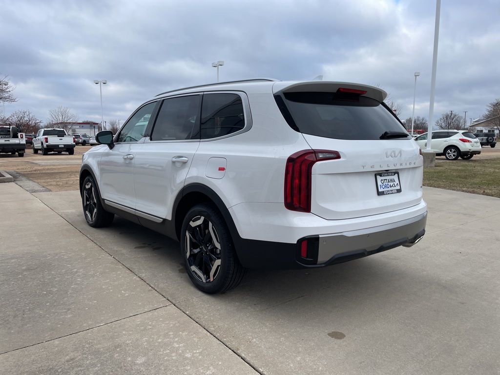 New 2025 Kia Telluride S image 7