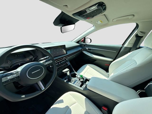Certified 2025 Hyundai Sonata SE FWD image 20