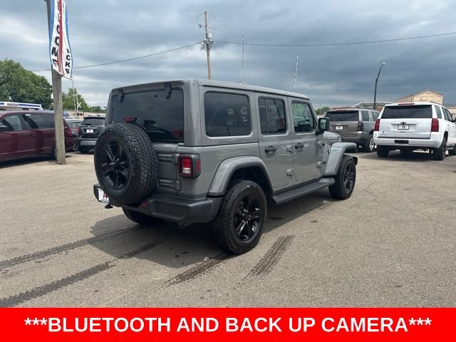 Used 2021 Jeep Wrangler Unlimited Sahara AWD/4WD image 3