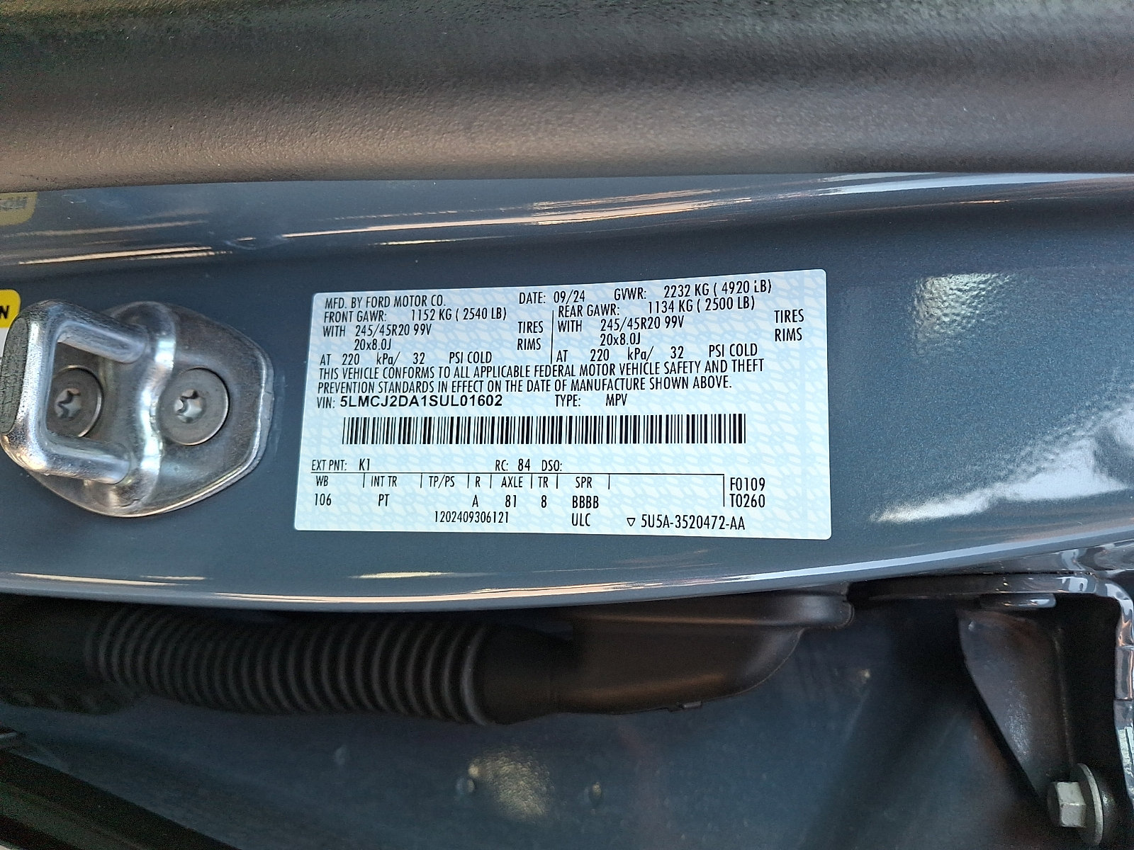 Used 2025 Lincoln Corsair Reserve image 26