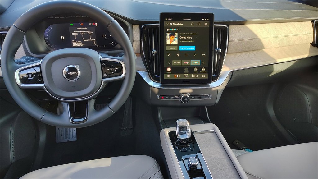 New 2026 Volvo XC90 B6 Plus image 29