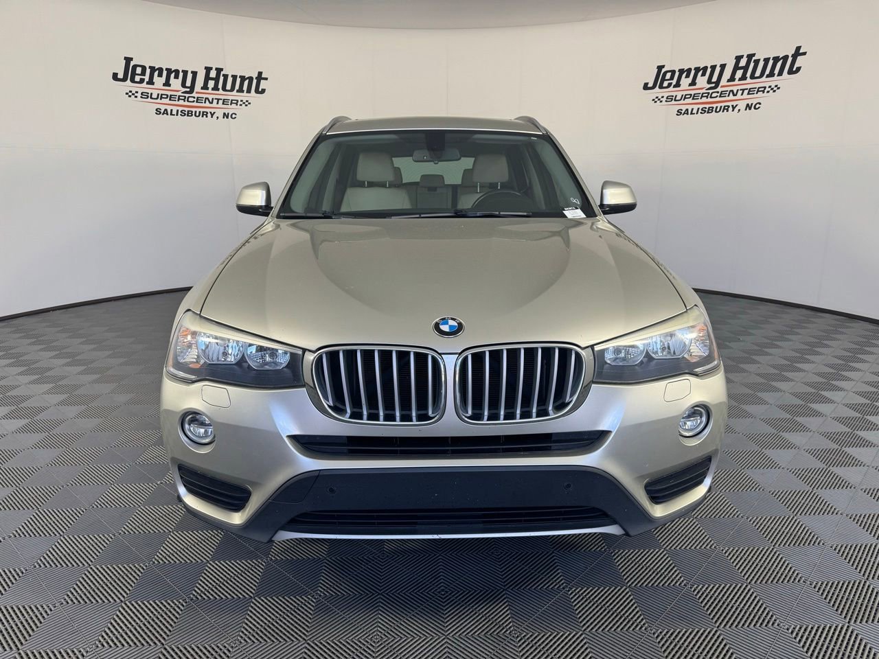 Used 2016 BMW X3 sDrive28i RWD image 5