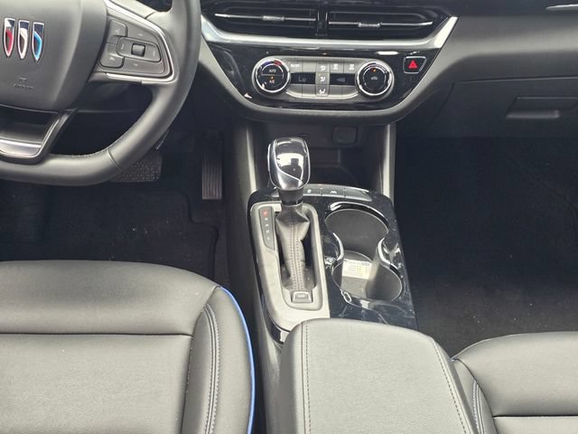 Used 2024 Buick Envista Sport Touring FWD image 18