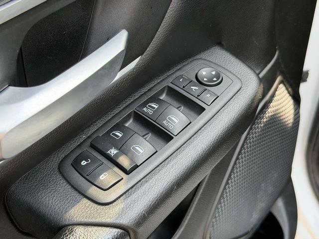 Used 2022 RAM 1500 Big Horn AWD/4WD image 16