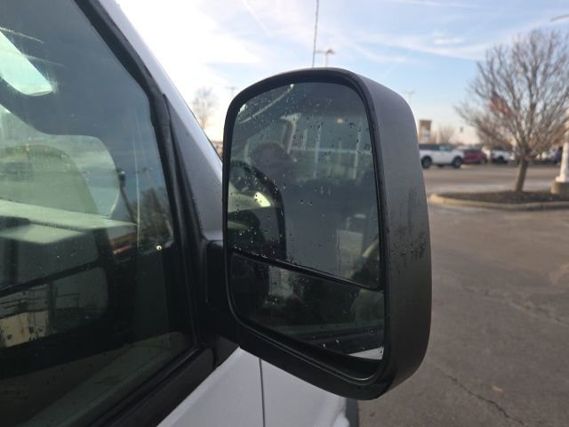 Used 2019 Chevrolet Express 2500 Work Van w/ Driver Convenience Package image 4