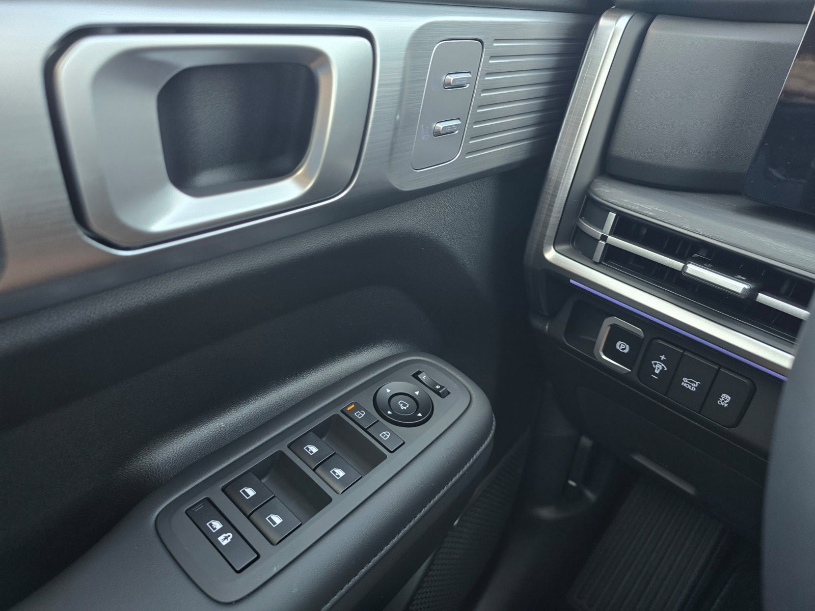 New 2027 Hyundai Santa Fe Limited AWD/4WD image 22