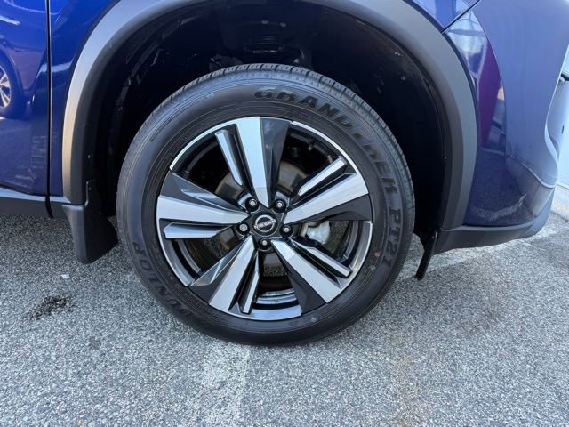 Certified 2024 Nissan Rogue SL w/ SL Premium Package image 11