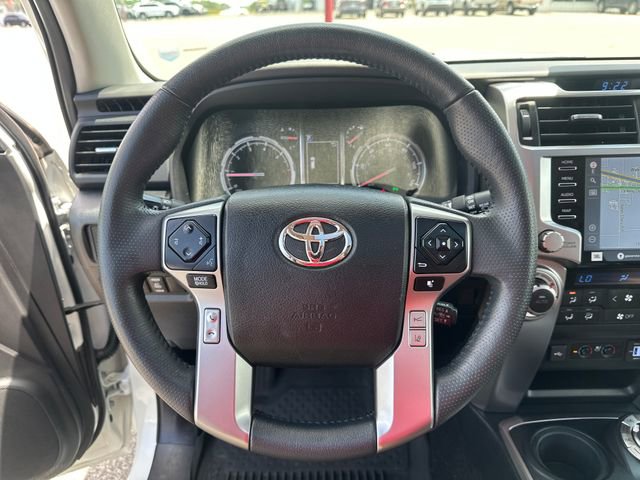 Used 2021 Toyota 4Runner Limited AWD/4WD image 13