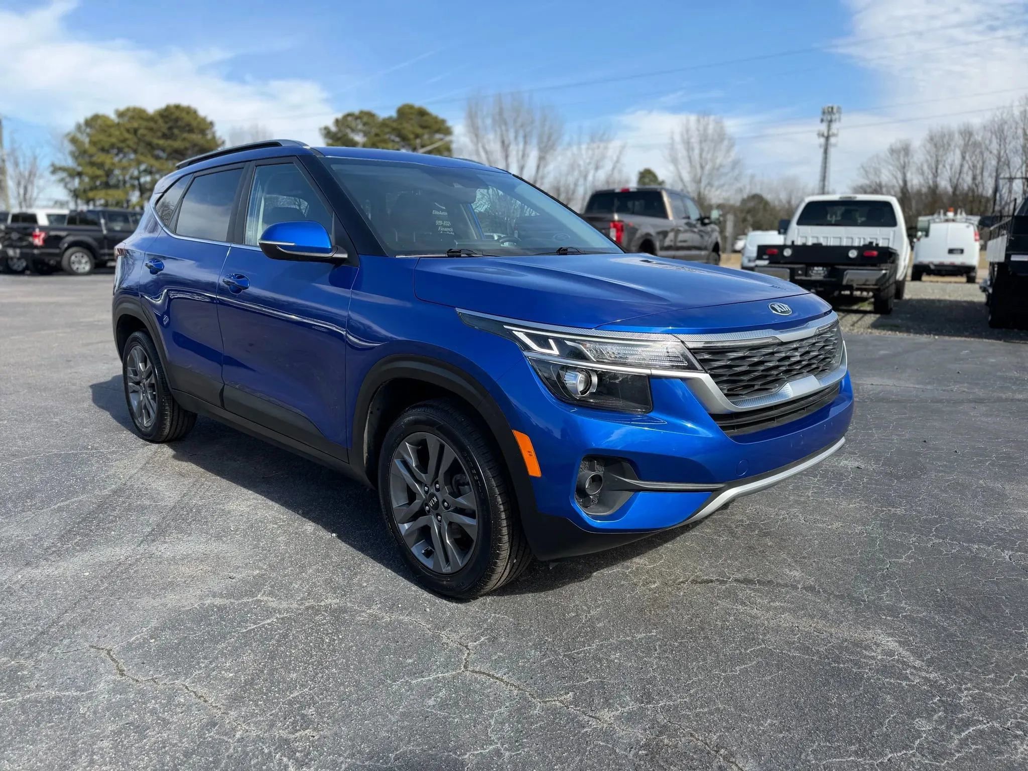 Used 2021 Kia Seltos S FWD image 5
