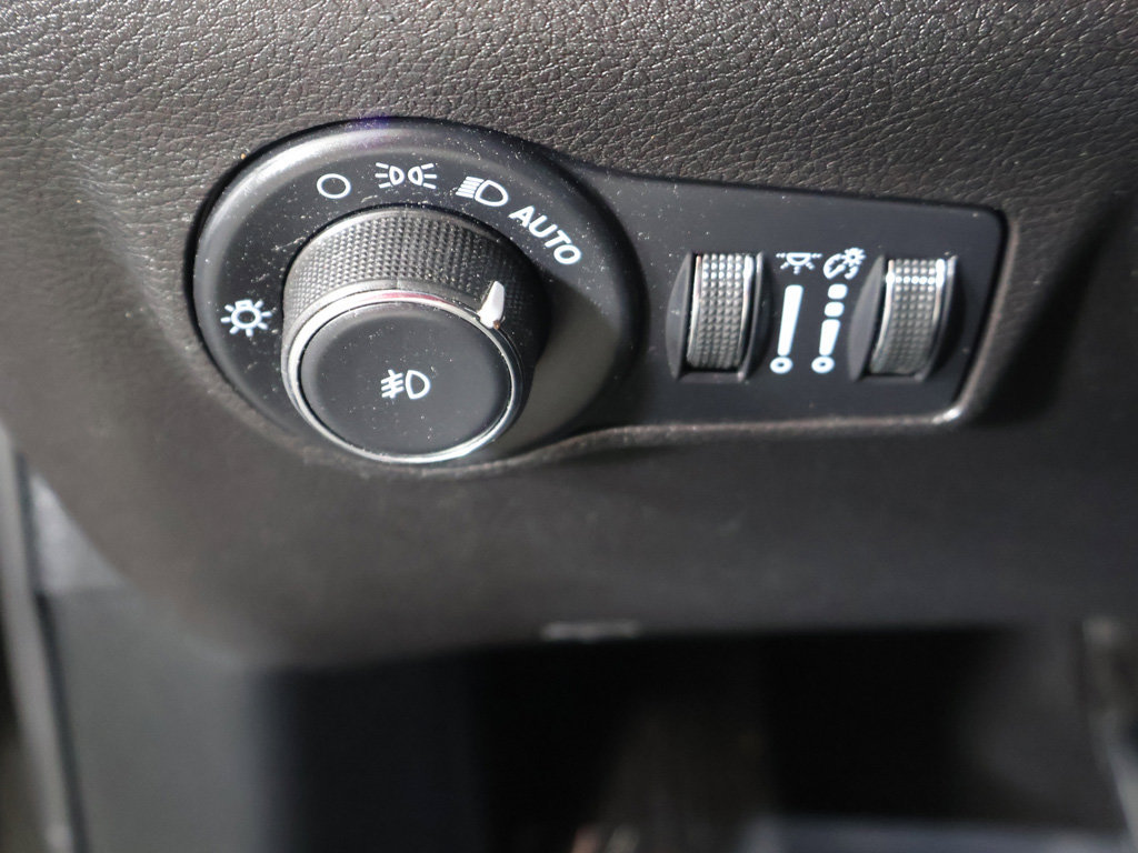 Used 2023 Jeep Compass Limited AWD/4WD image 31