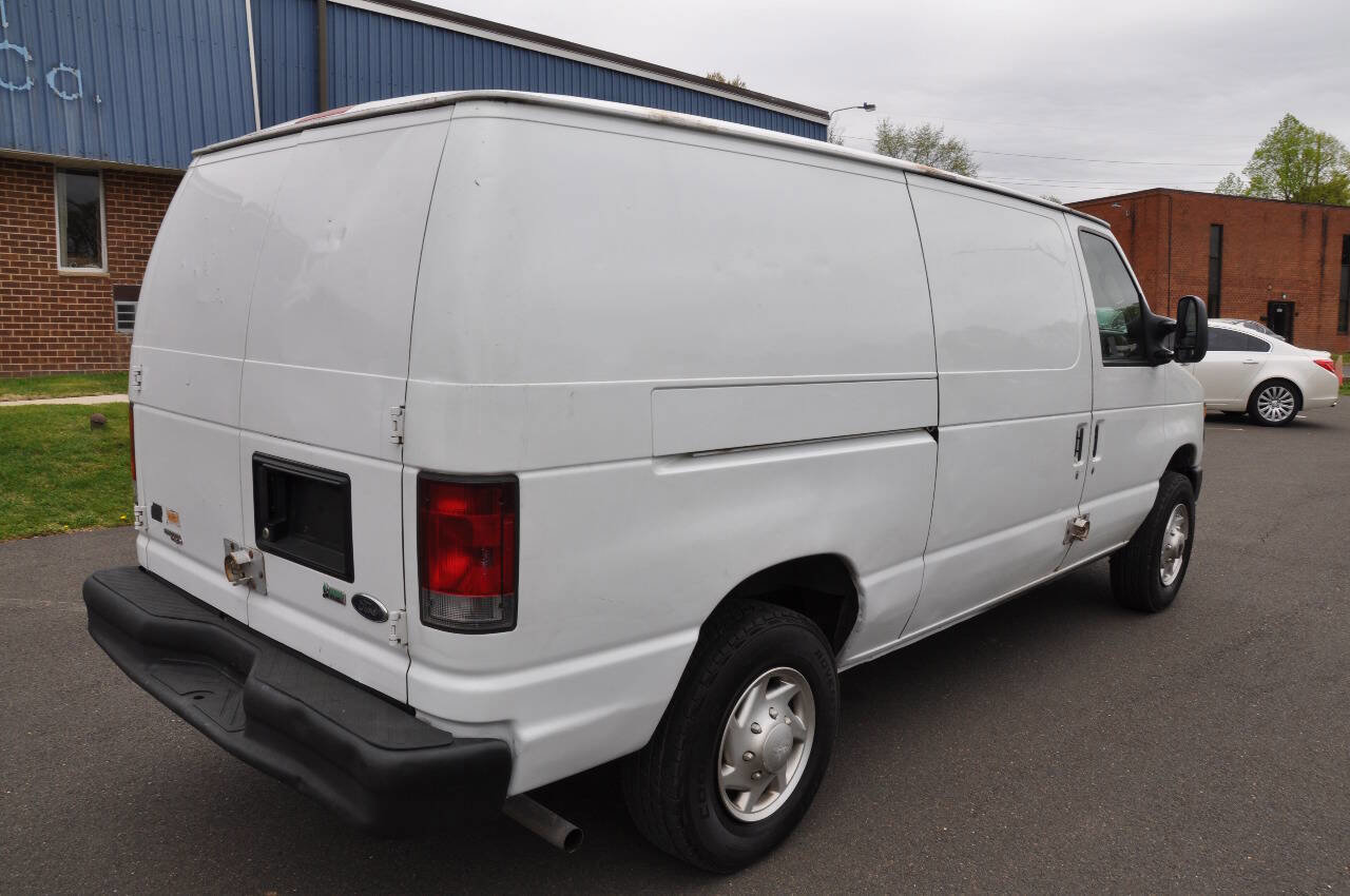 Used 2012 Ford E-250 and Econoline 250 w/ Commercial Cargo Van Pkg image 7