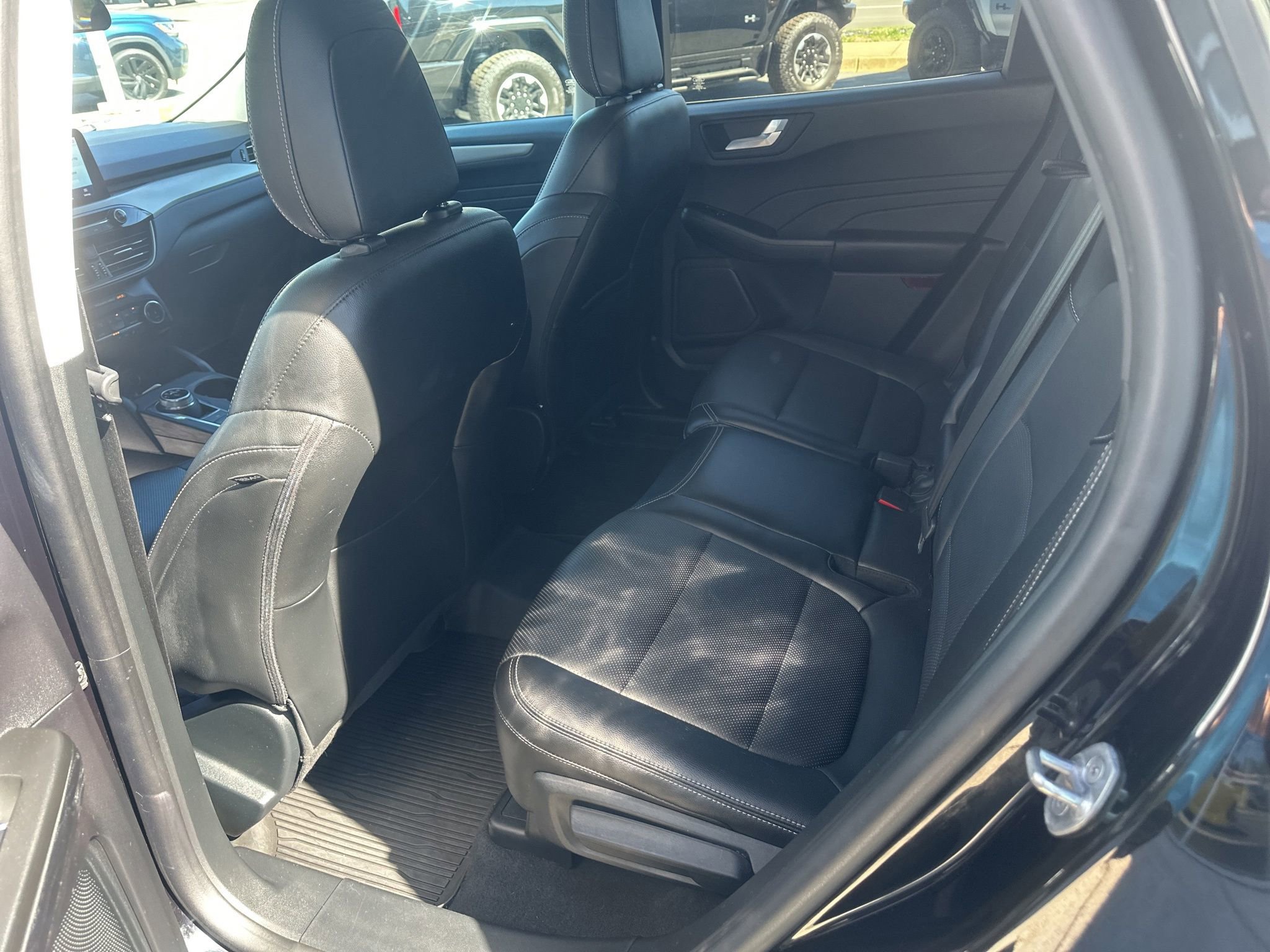Used 2022 Ford Escape SEL AWD/4WD image 15
