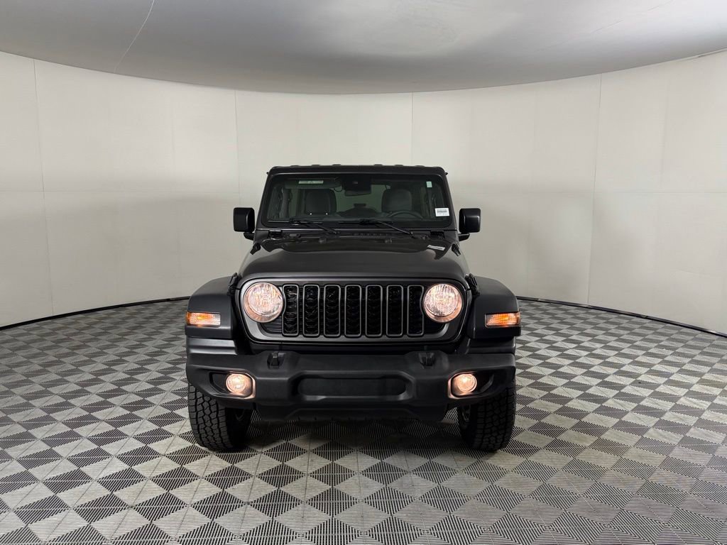 Used 2025 Jeep Wrangler Sport S image 11