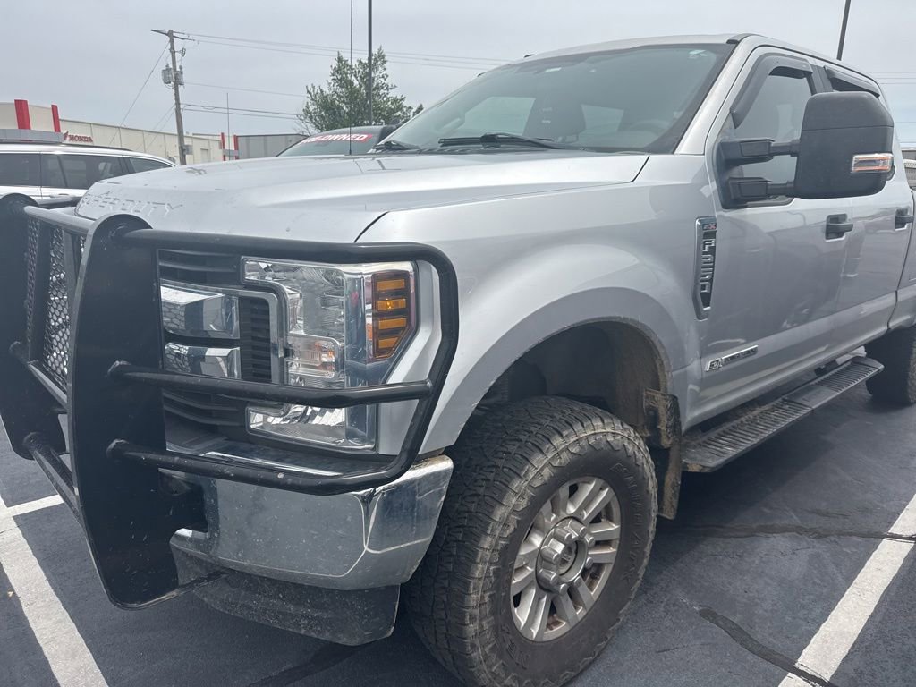 Used 2019 Ford F250 XL w/ STX Appearance Package AWD/4WD image 1