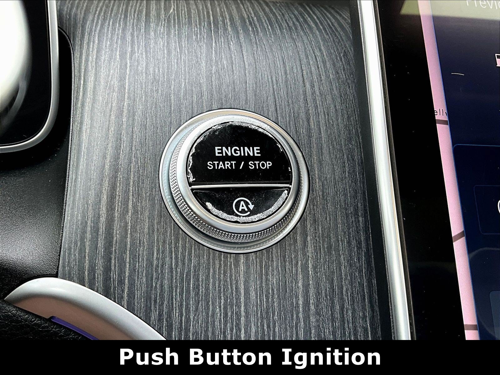 Used 2023 Mercedes-Benz GLC 300 4MATIC image 14