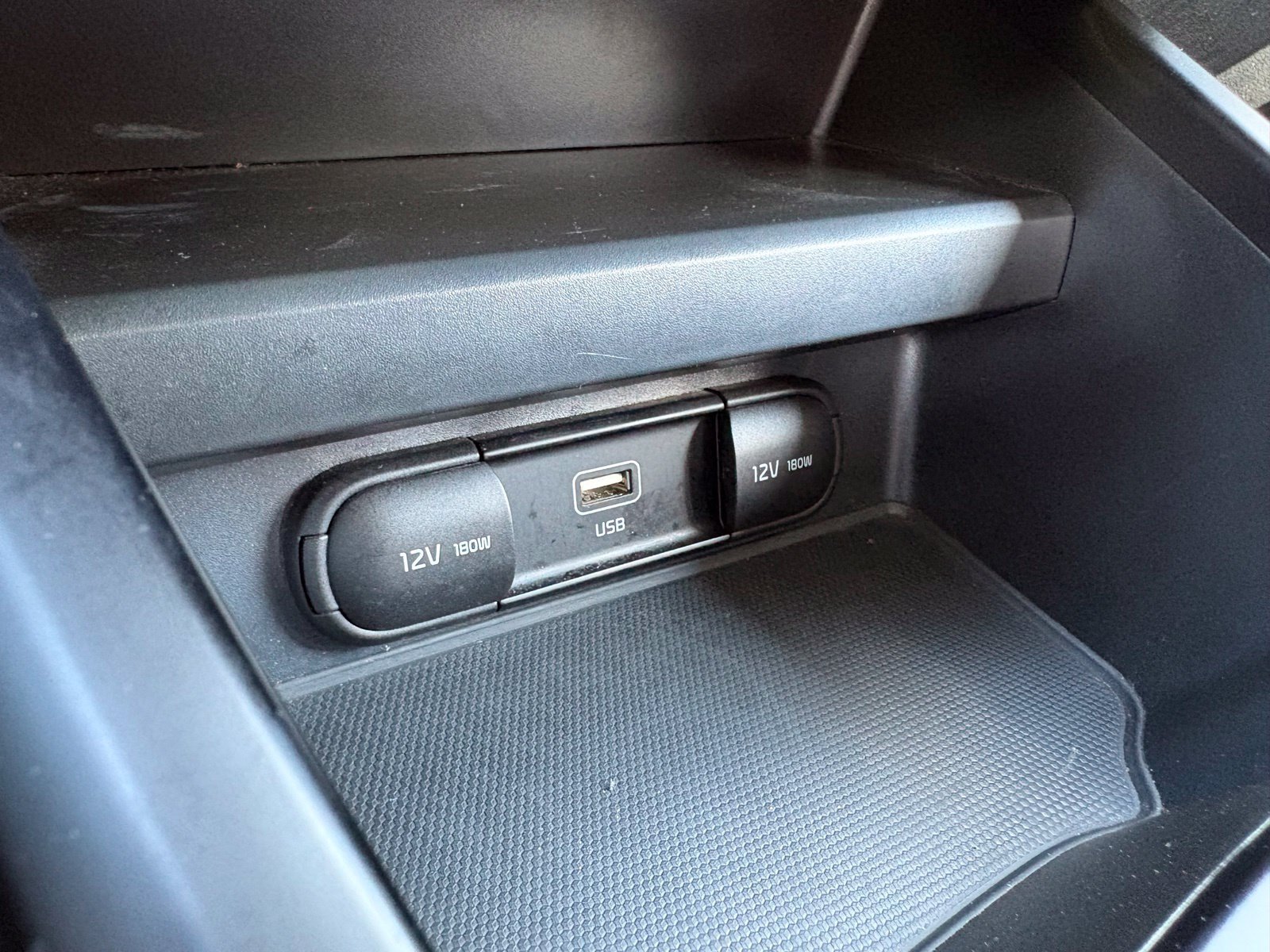 Used 2024 Kia Soul LX FWD image 21