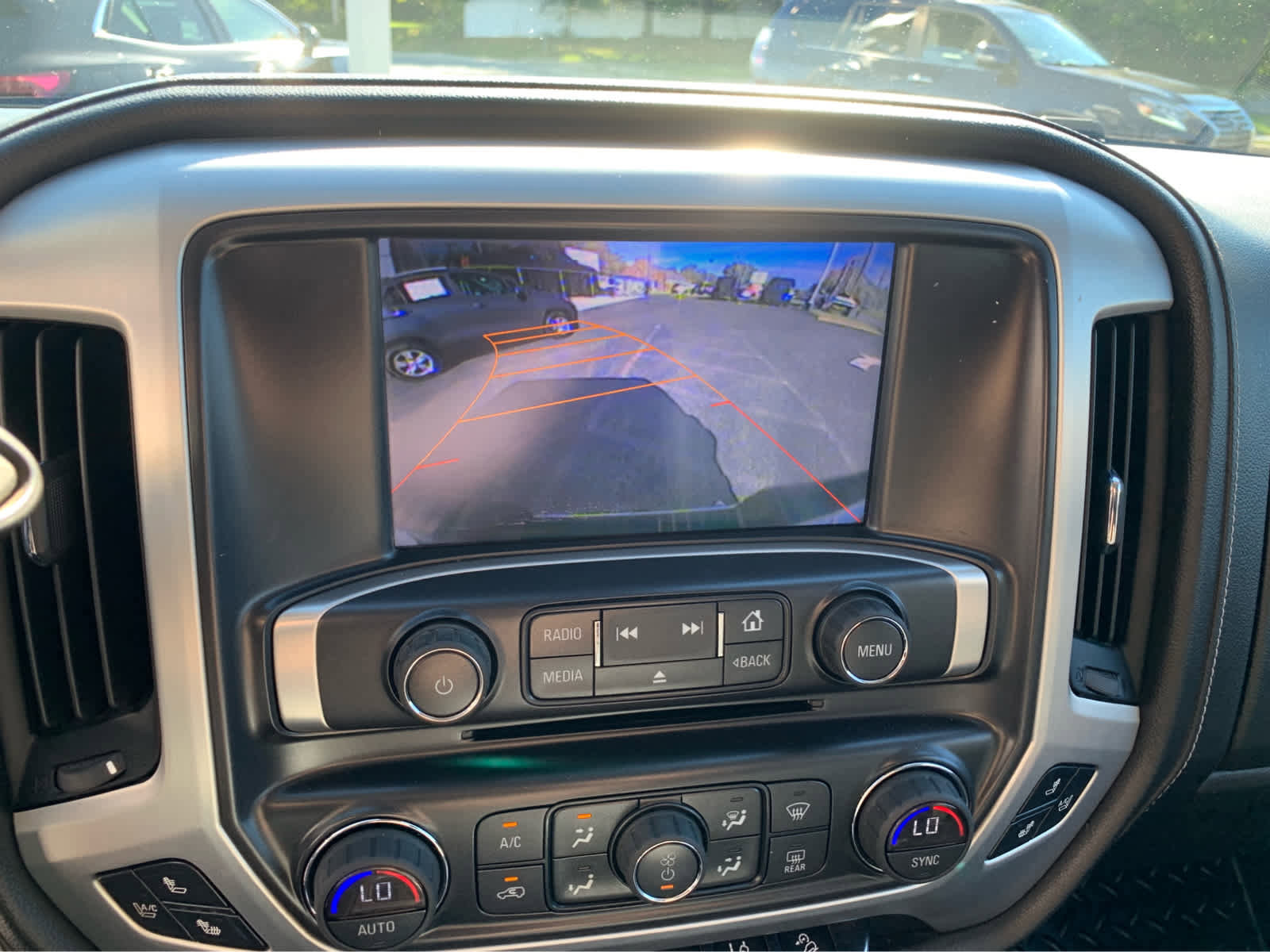 Used 2015 GMC Sierra 1500 SLT w/ Driver Alert Package image 15