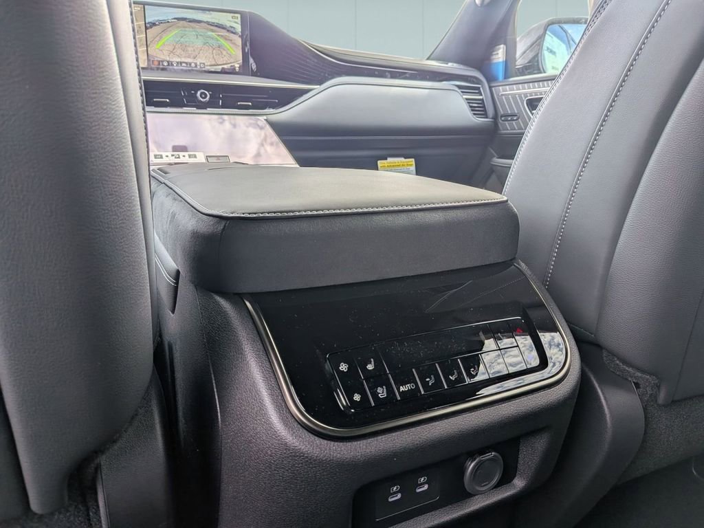 New 2026 INFINITI QX80 Autograph w/ Premium Cargo Package image 26