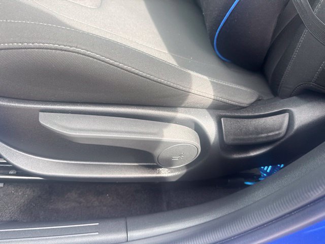 Used 2025 Hyundai Elantra Sport FWD image 13