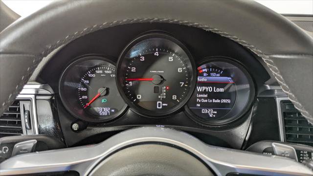 Used 2017 Porsche Macan image 27