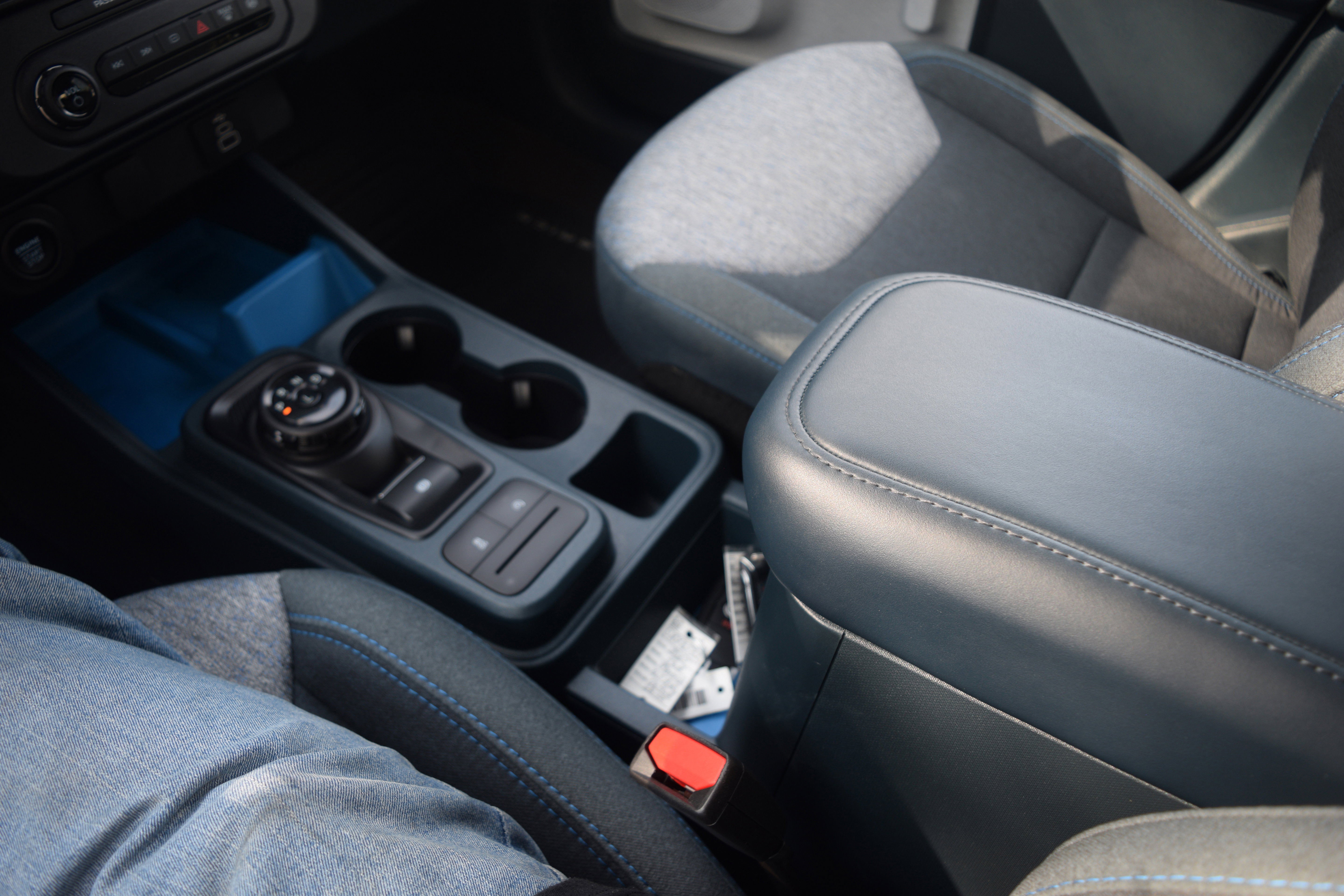 Used 2025 Ford Maverick XLT w/ Equipment Group 302A AWD/4WD image 12