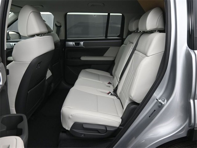 Used 2025 Hyundai Santa Fe SEL image 14