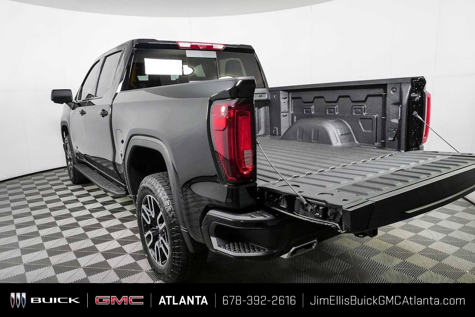 New 2026 GMC Sierra 1500 AT4 w/ AT4 Premium Package AWD/4WD image 33