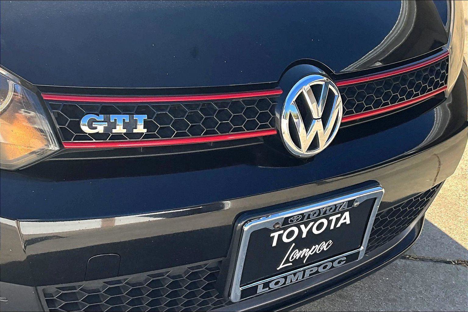 Used 2014 Volkswagen GTI Wolfsburg Edition image 27