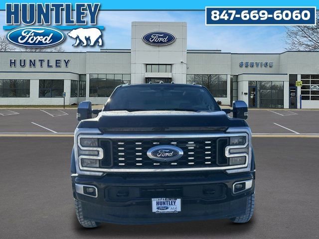 Used 2025 Ford F450 Platinum w/ Platinum Plus Package image 3