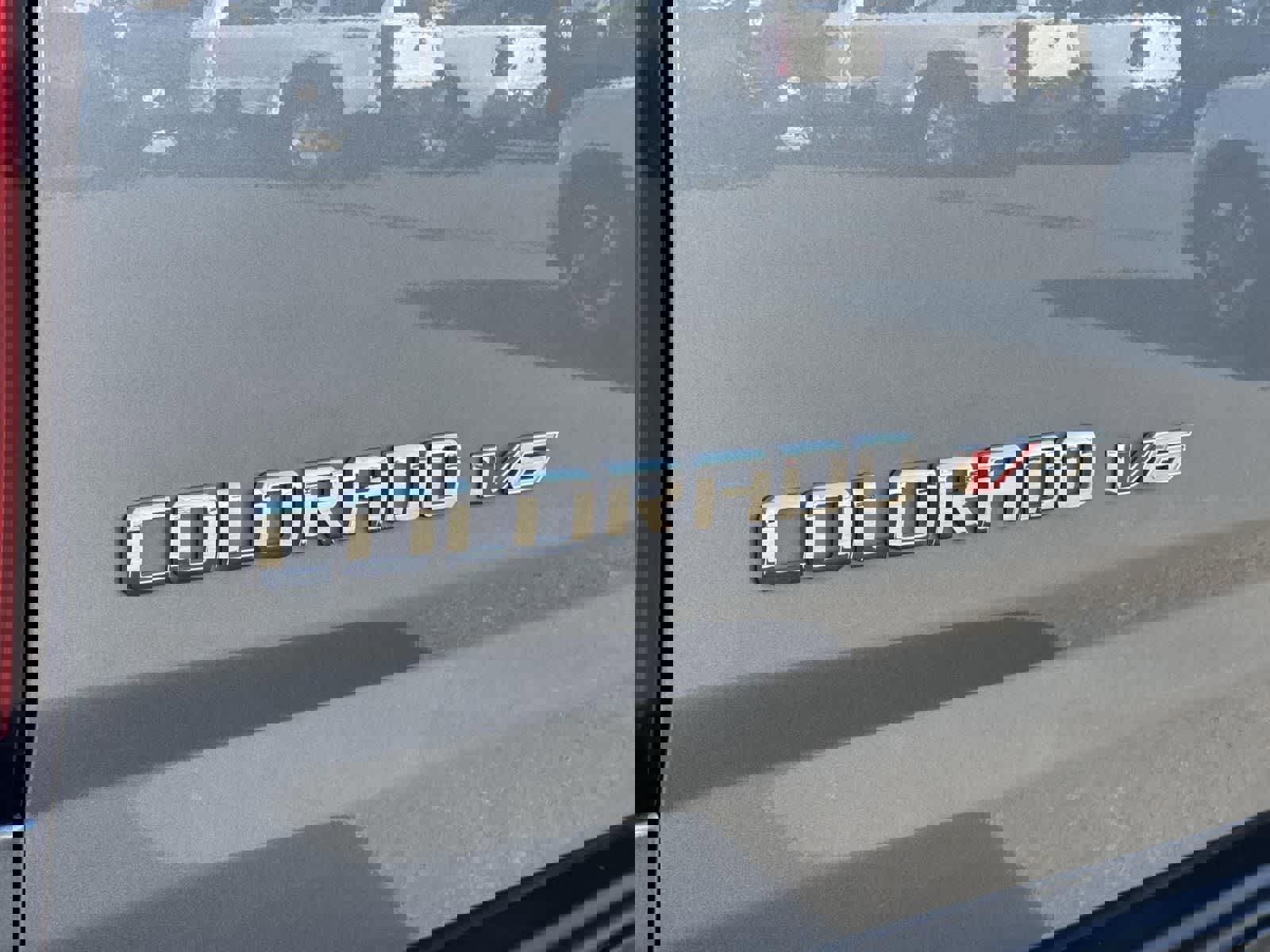 Used 2018 Chevrolet Colorado W/T w/ WT Convenience Package image 11