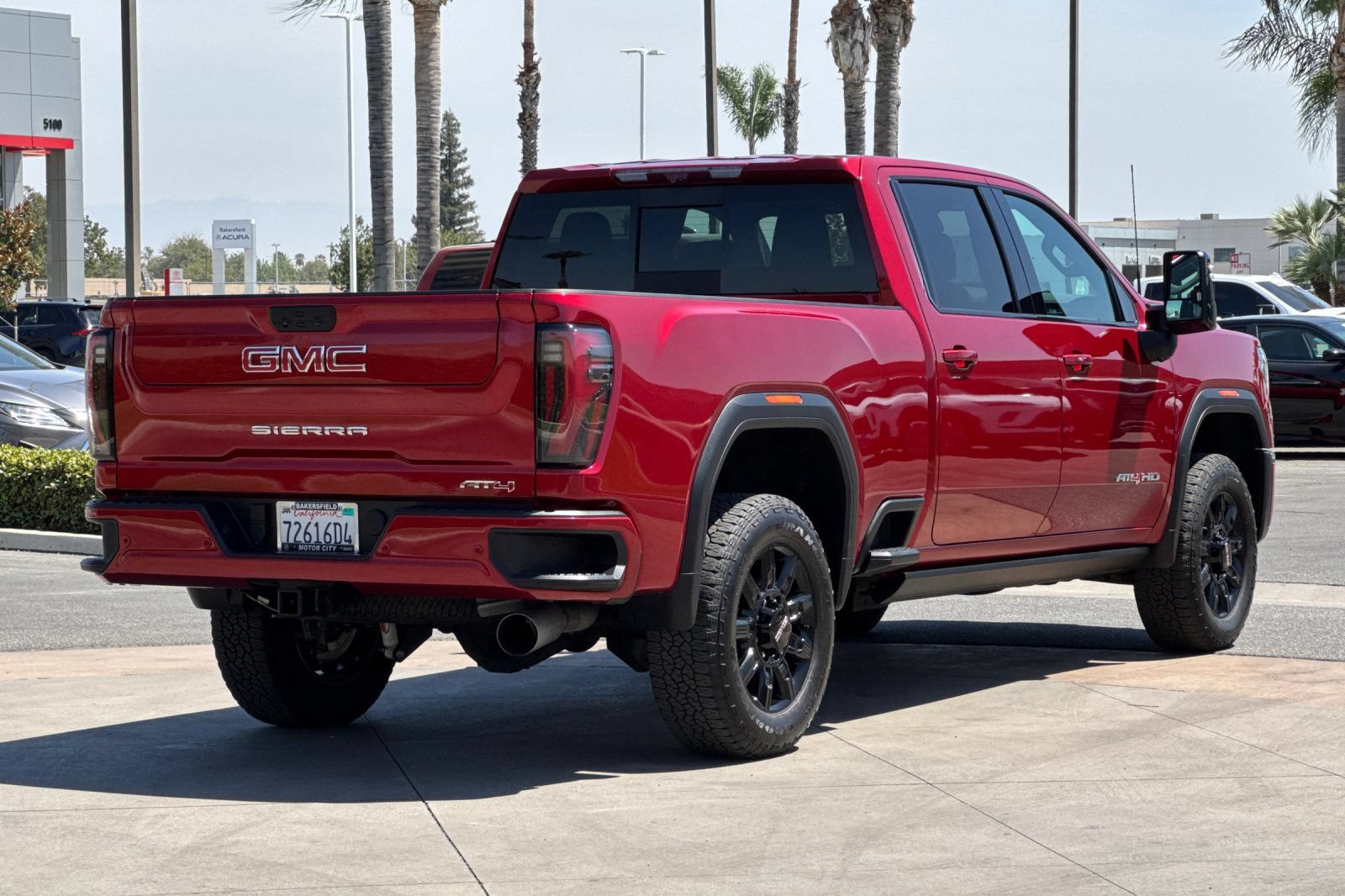 Certified 2025 GMC Sierra 2500 AT4 w/ AT4 Premium Plus Package AWD/4WD image 4
