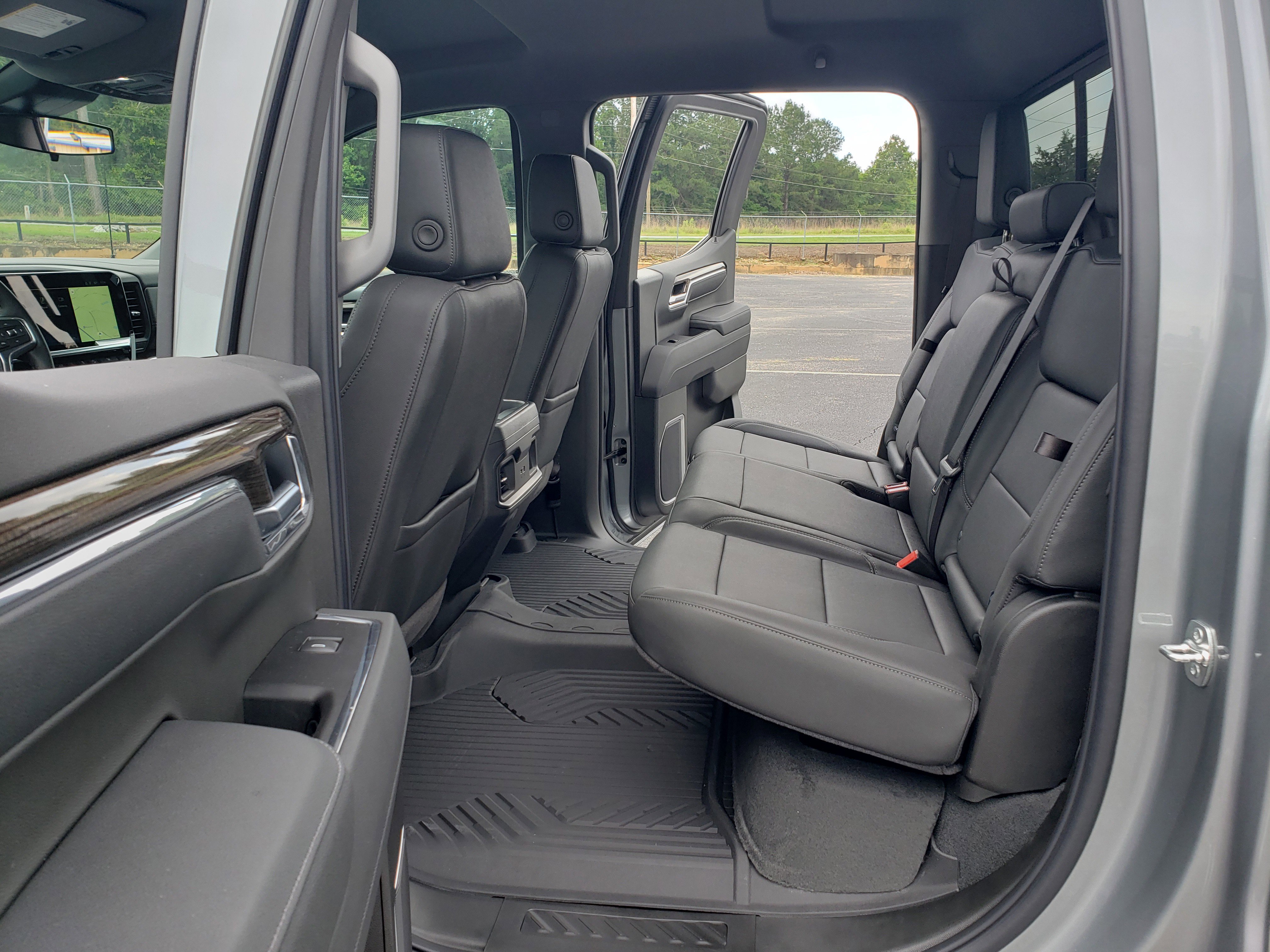 New 2026 Chevrolet Silverado 1500 LT AWD/4WD image 32