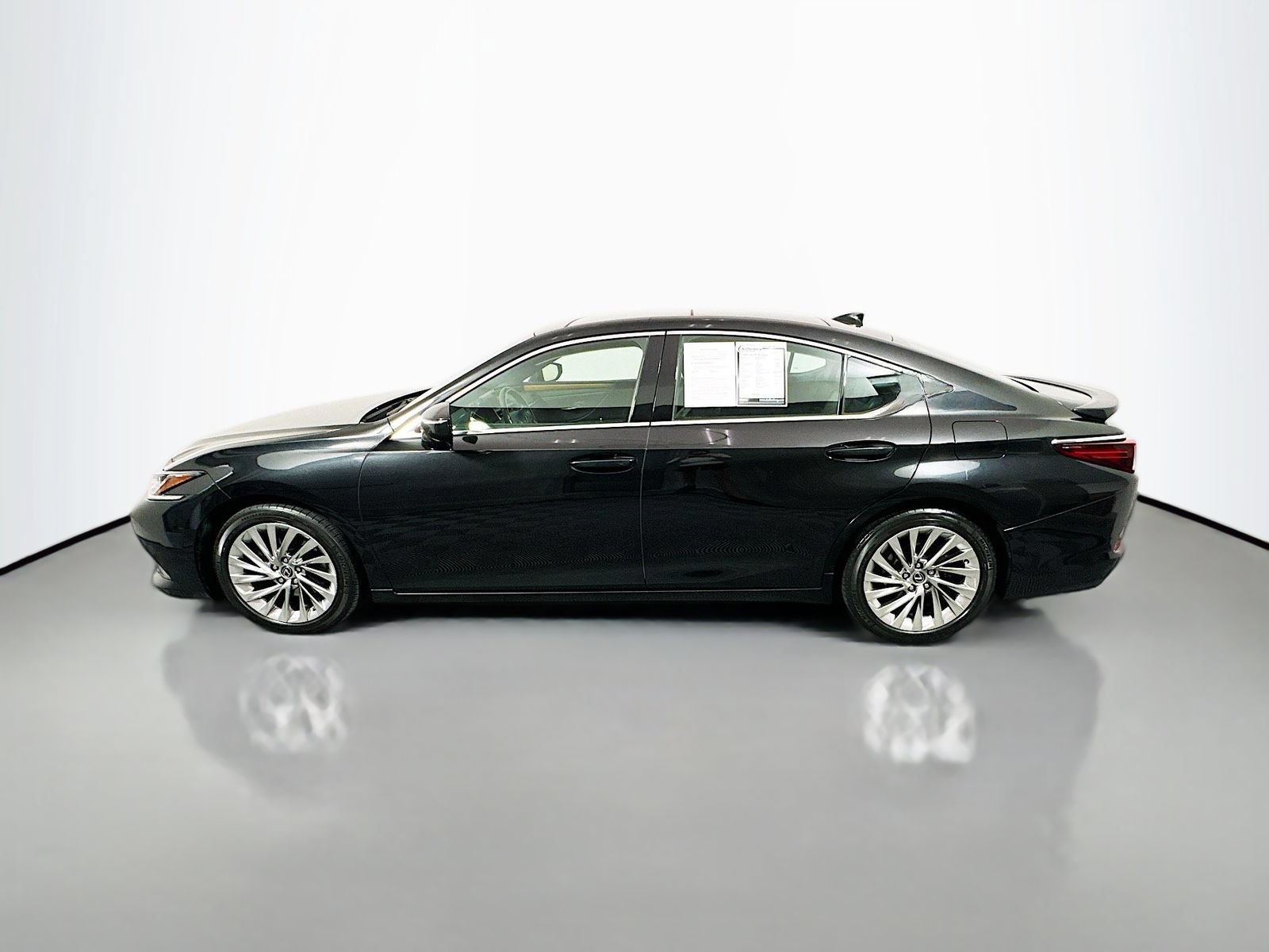 Used 2020 Lexus ES 350 w/ Accessory Package 2 FWD image 4