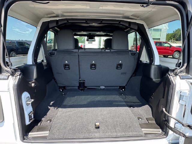 New 2026 Jeep Wrangler Unlimited Sport AWD/4WD image 25