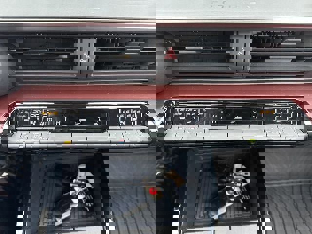 Used 2024 Toyota Prius Prime Premium image 33