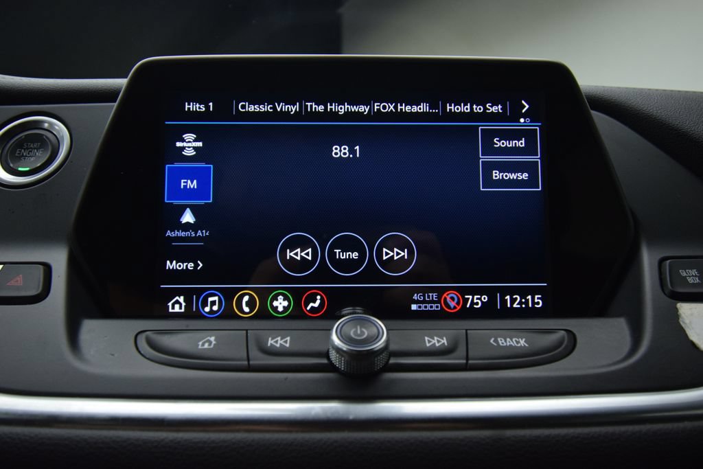 Used 2021 Chevrolet Blazer LT FWD image 16