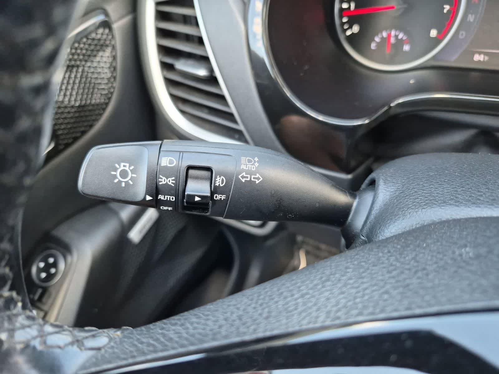 Used 2021 Kia Seltos SX w/ SX Sunroof Package AWD/4WD image 28