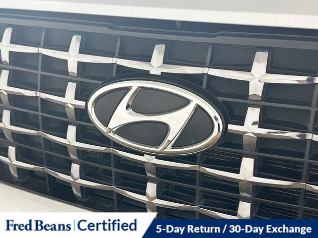 Certified 2021 Hyundai Venue SEL FWD image 26