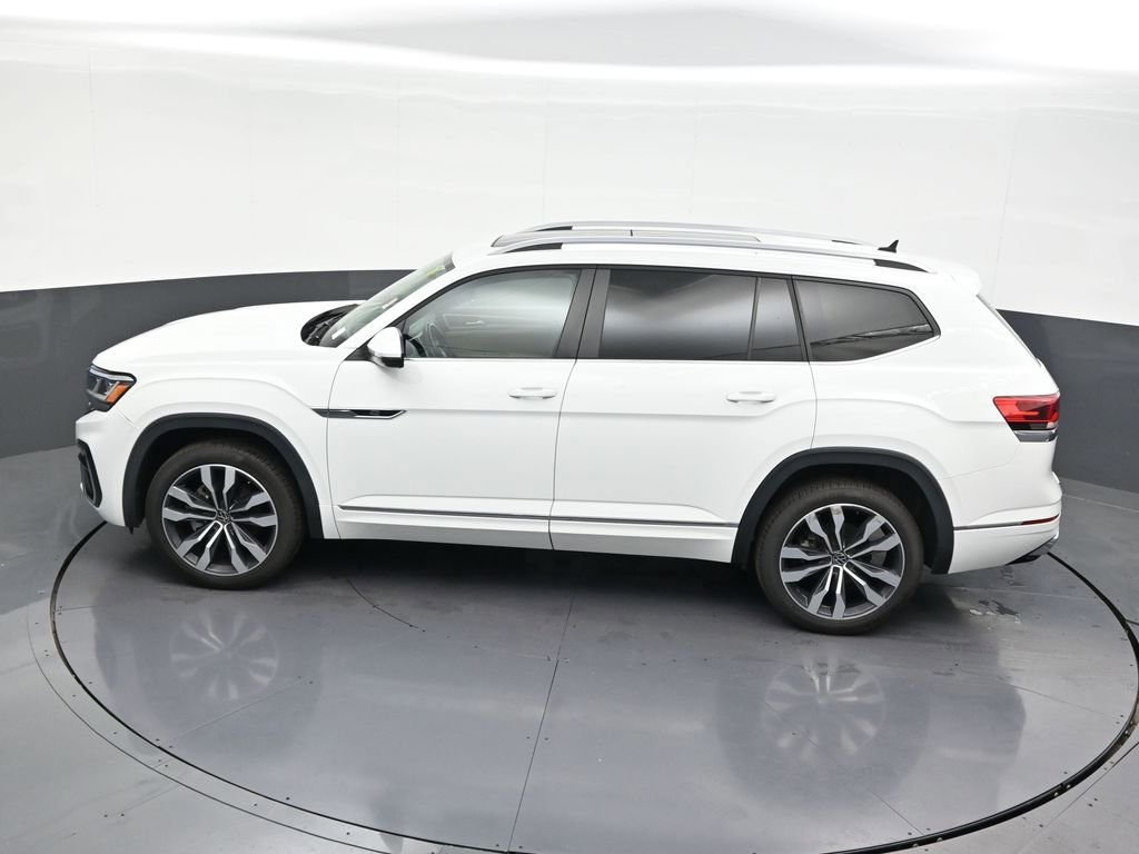 Used 2021 Volkswagen Atlas SEL R-Line FWD image 17