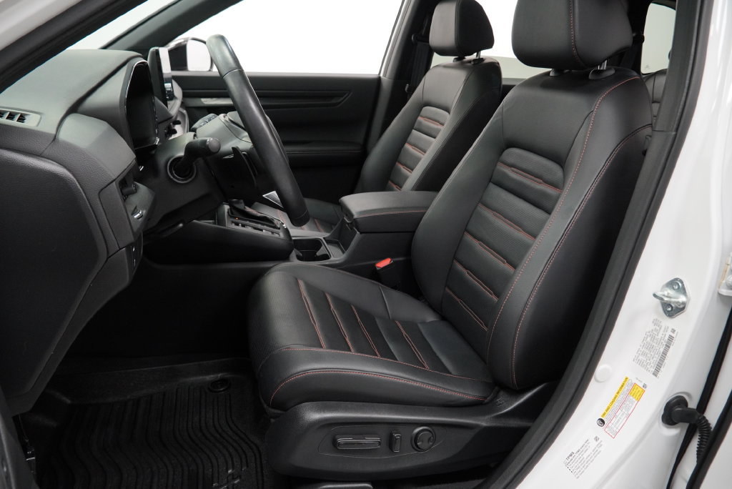 Used 2025 Honda CR-V Sport-L image 4