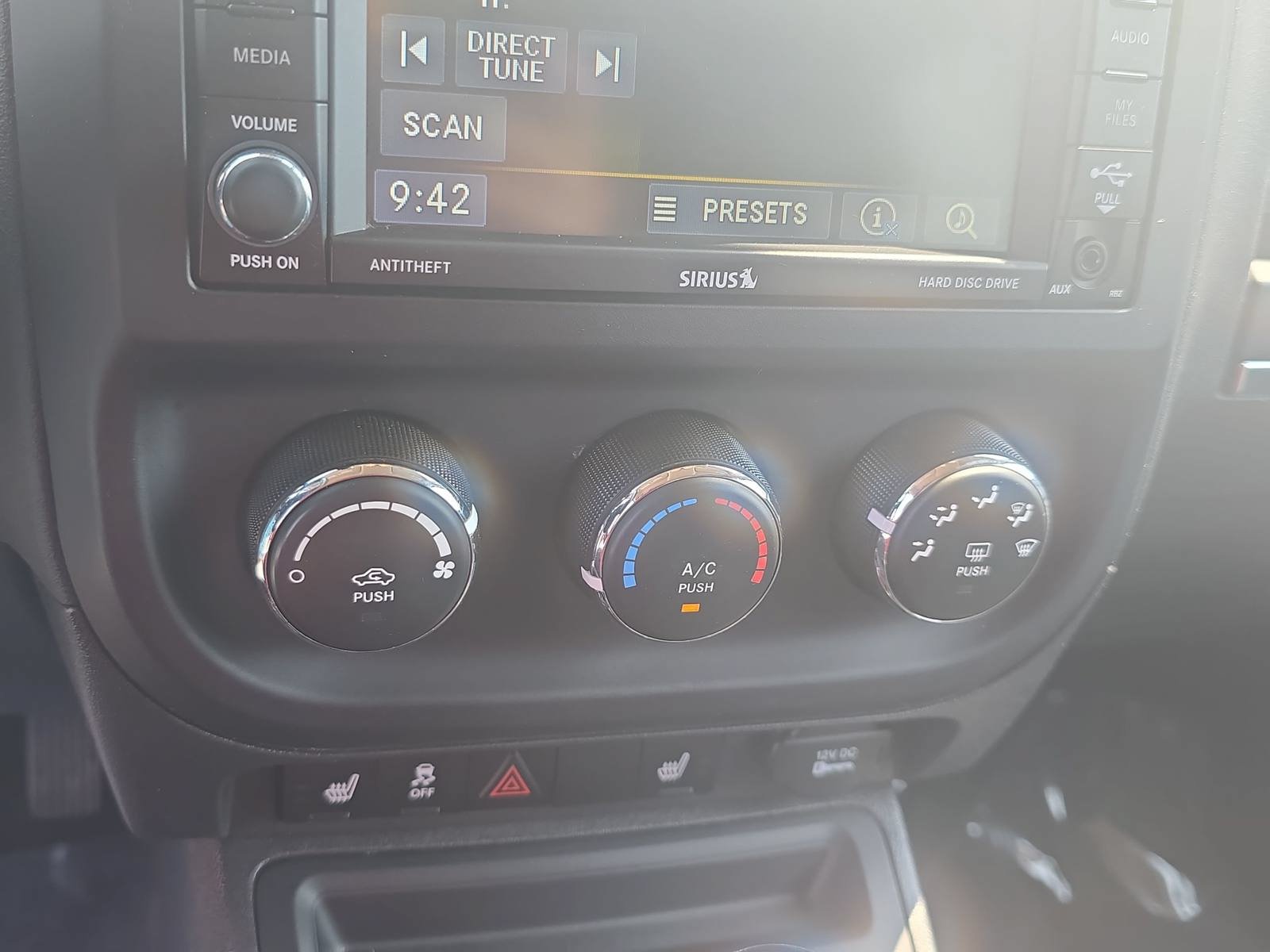 Used 2017 Jeep Patriot High Altitude AWD/4WD image 20