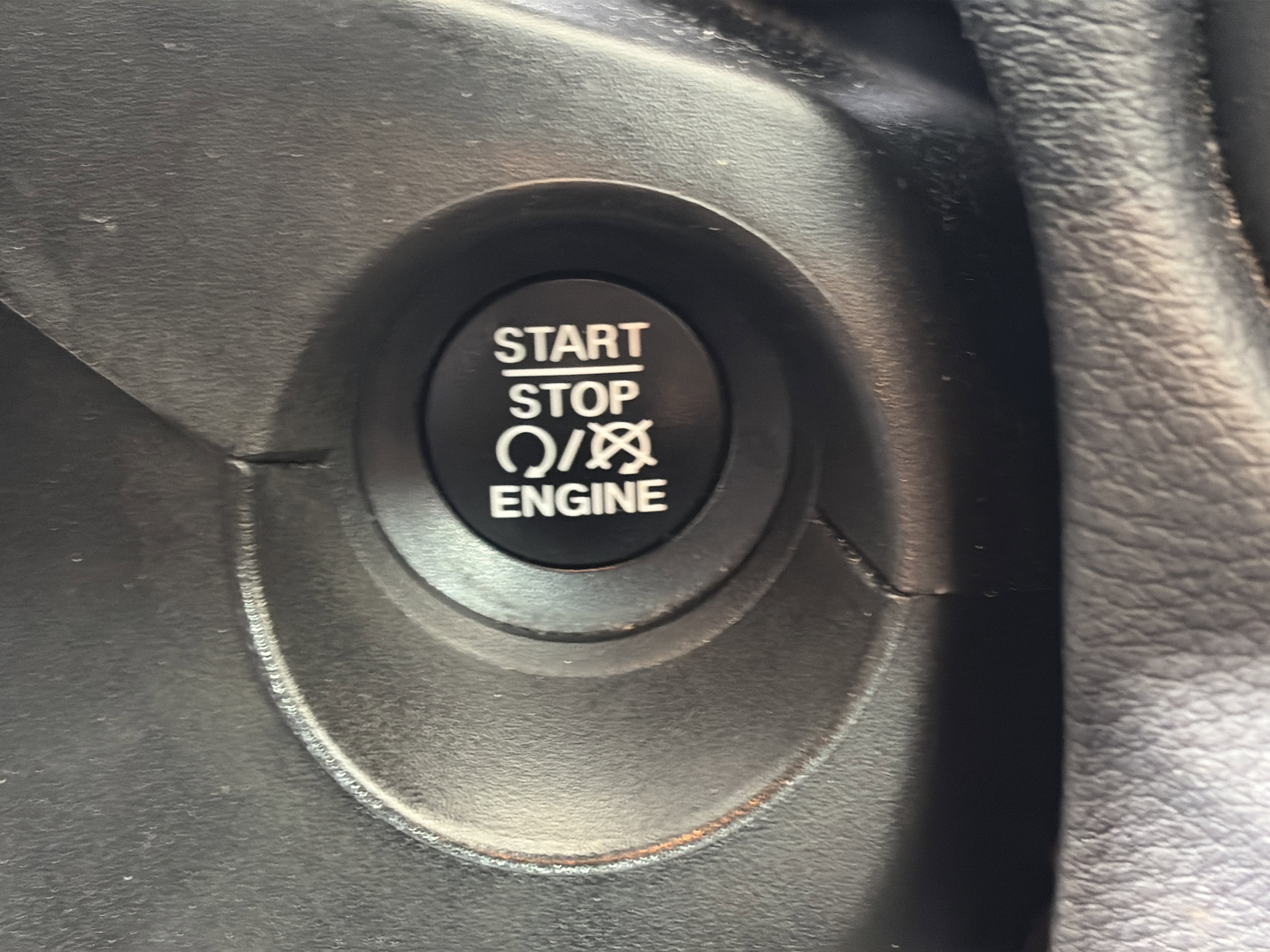 Used 2020 Jeep Compass Trailhawk image 27