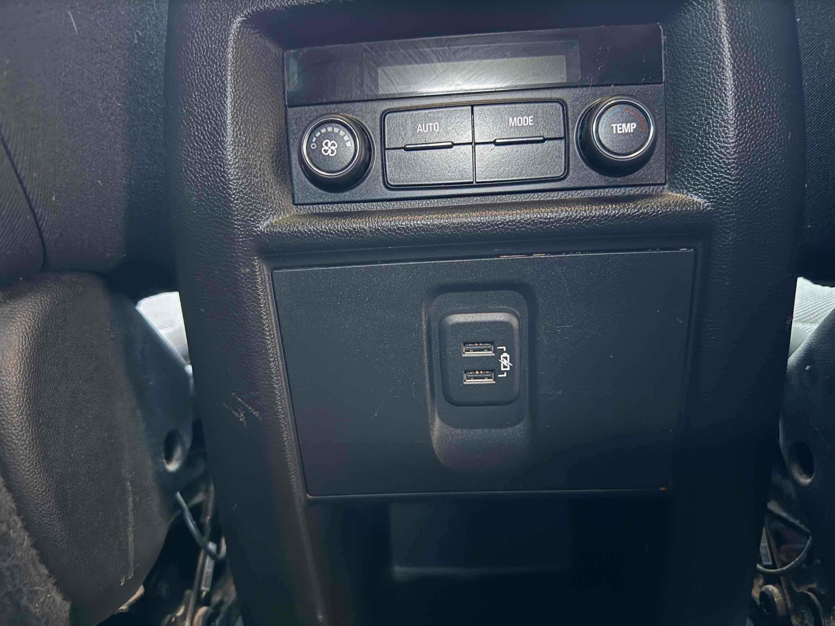 Used 2019 Chevrolet Traverse LT image 49