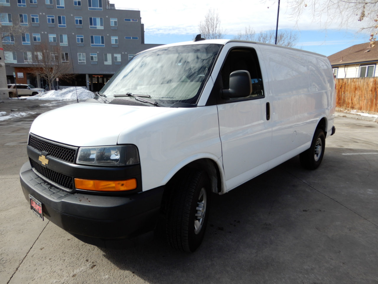 Used 2022 Chevrolet Express 2500 w/ Driver Convenience Package image 8