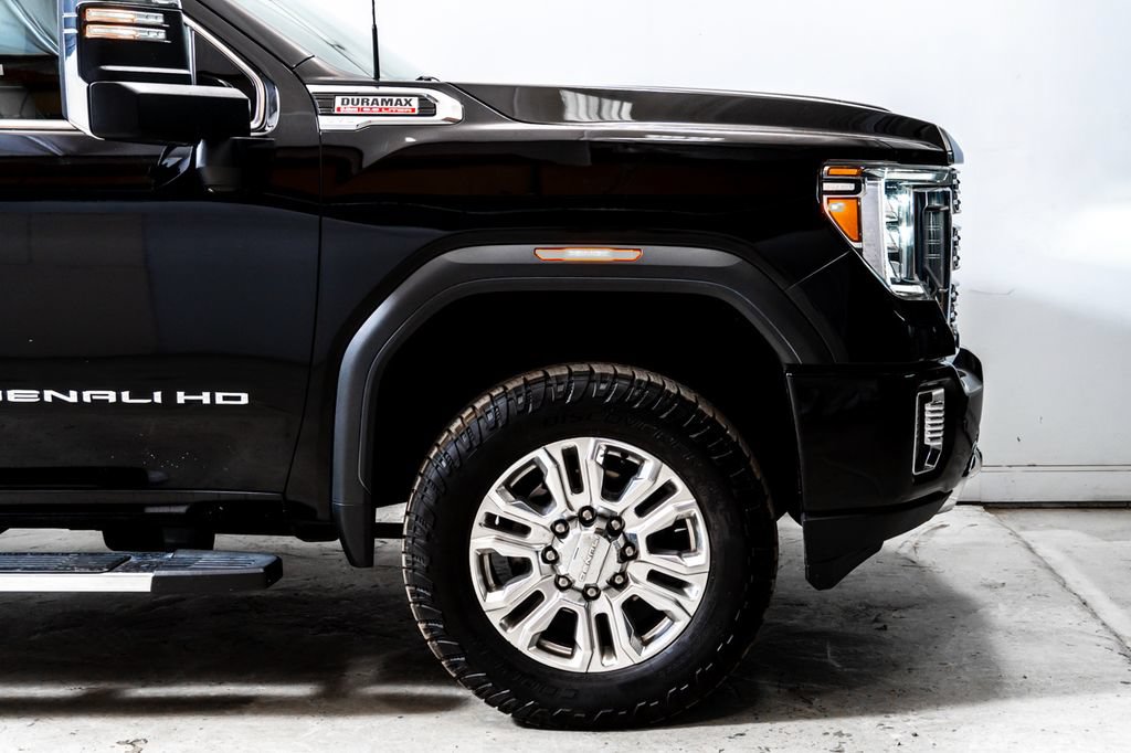 Used 2020 GMC Sierra 2500 Denali w/ Denali Ultimate Package AWD/4WD image 11