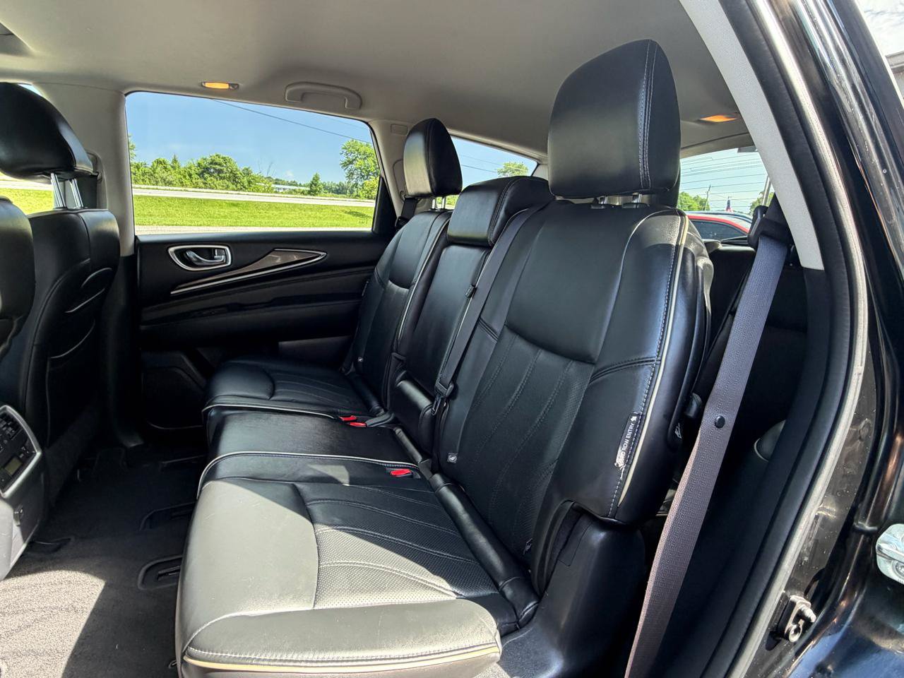 Used 2018 INFINITI QX60 Luxe w/ Premium Plus Package AWD/4WD image 22