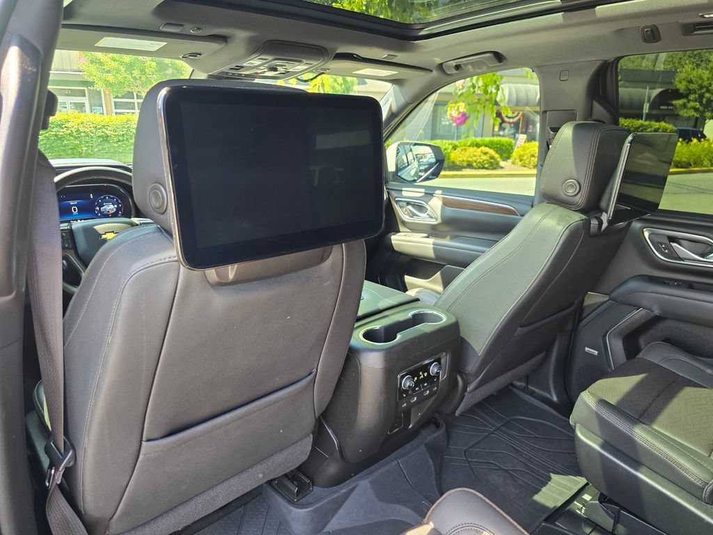 Used 2023 Chevrolet Tahoe High Country AWD/4WD image 25