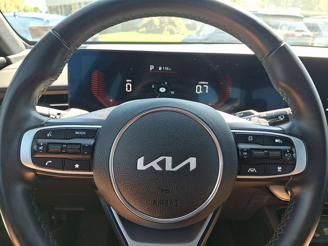 Certified 2025 Kia K5 GT FWD image 18