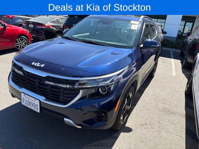 Certified 2024 Kia Seltos EX